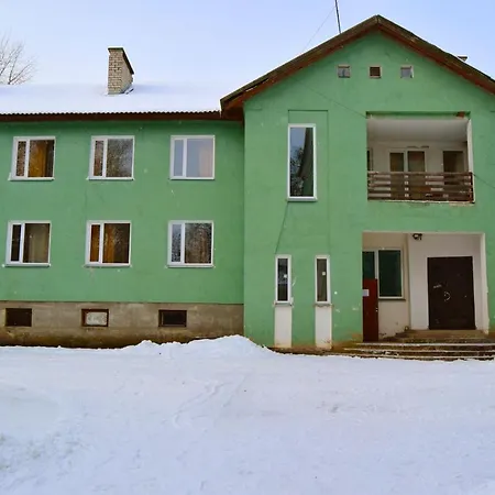 بيت شباب Kallaste Hostel *