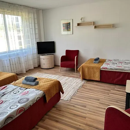 Kallaste Hostel بيت شباب