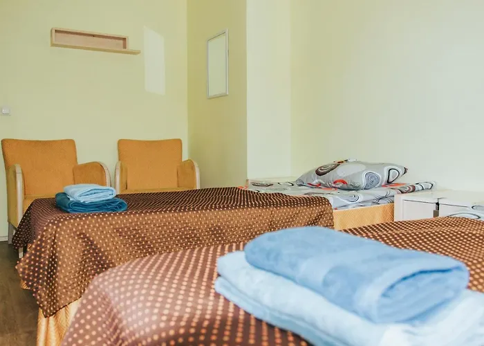 بيت شباب Kallaste Hostel *