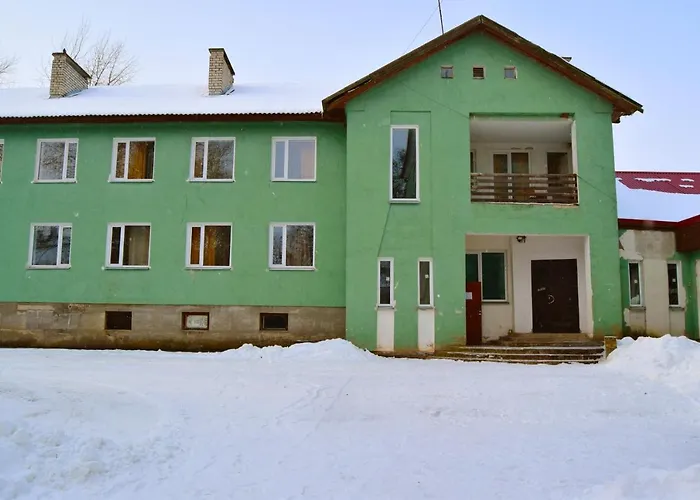 بيت شباب Kallaste Hostel *